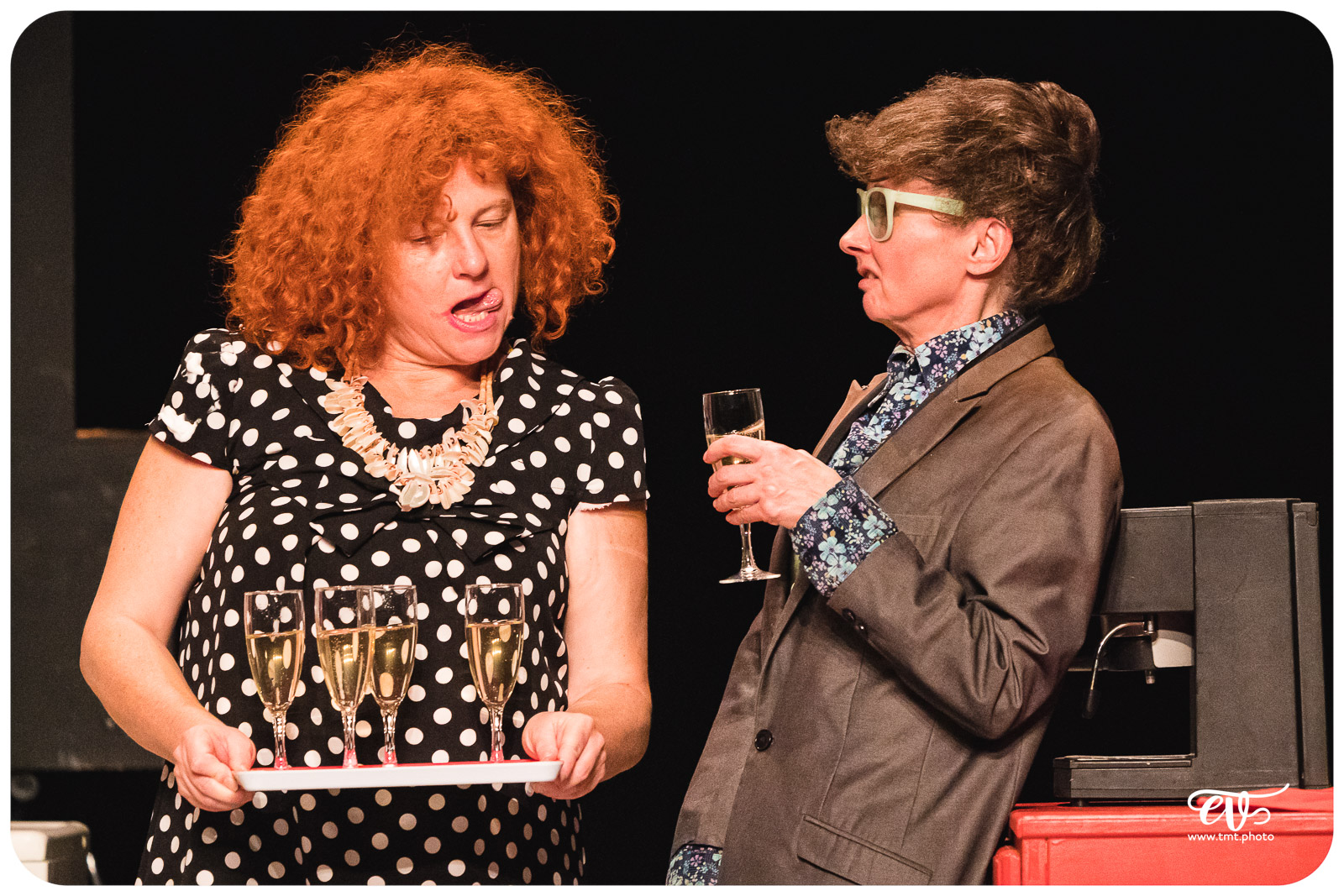 LES FEMMES SAVANTES (CIE DU DETOUR)